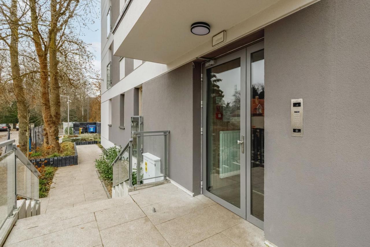Green Square Apartment With Balcony Swinoujscie By Noclegi Renters Kültér fotó