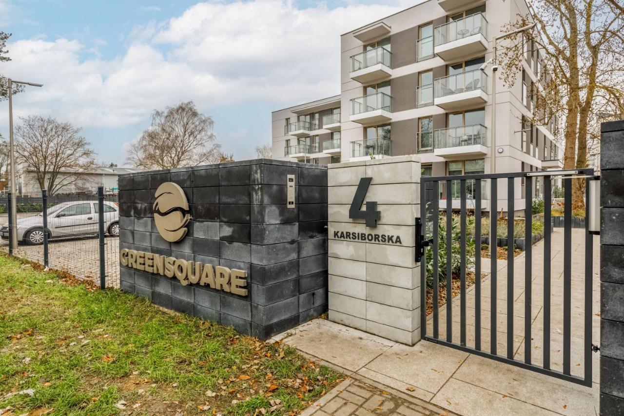 Green Square Apartment With Balcony Swinoujscie By Noclegi Renters Kültér fotó