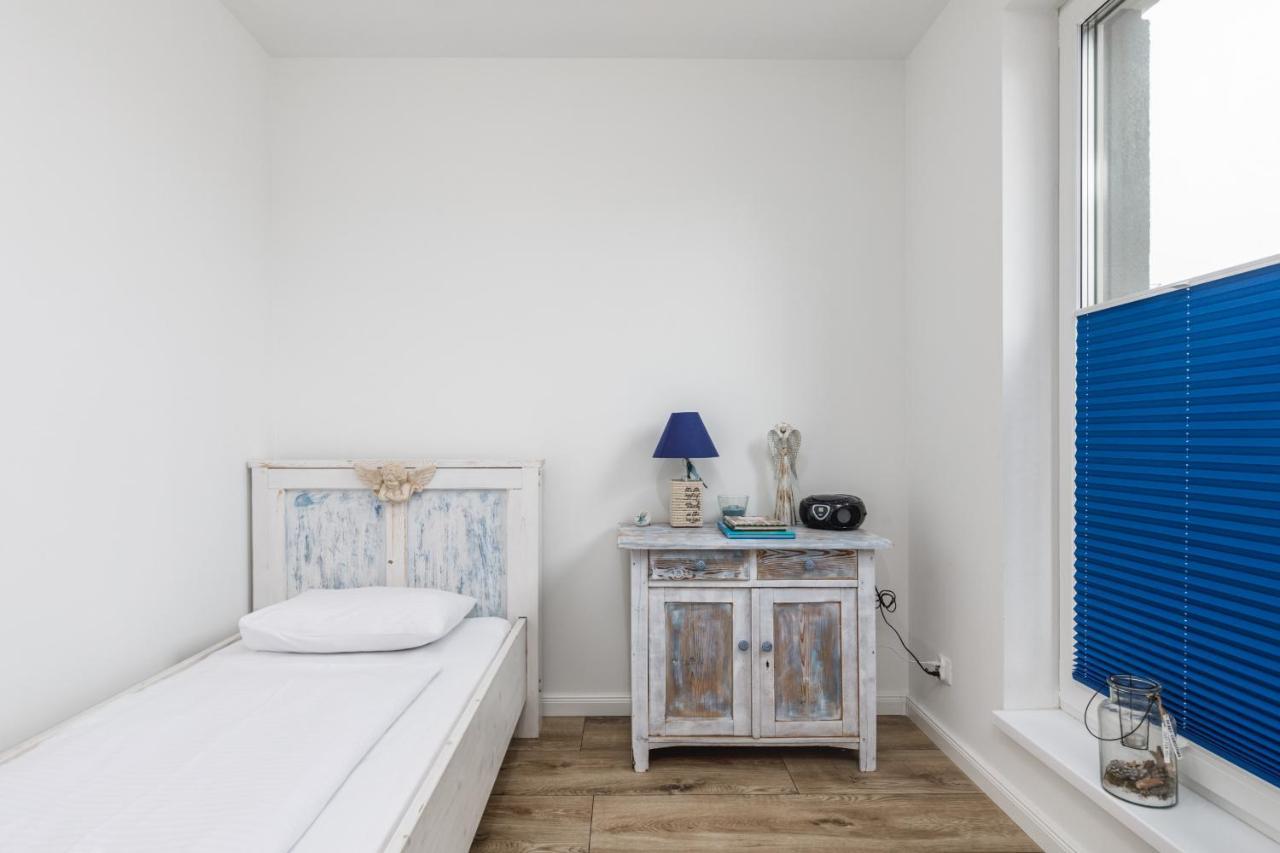Green Square Apartment With Balcony Swinoujscie By Noclegi Renters Kültér fotó
